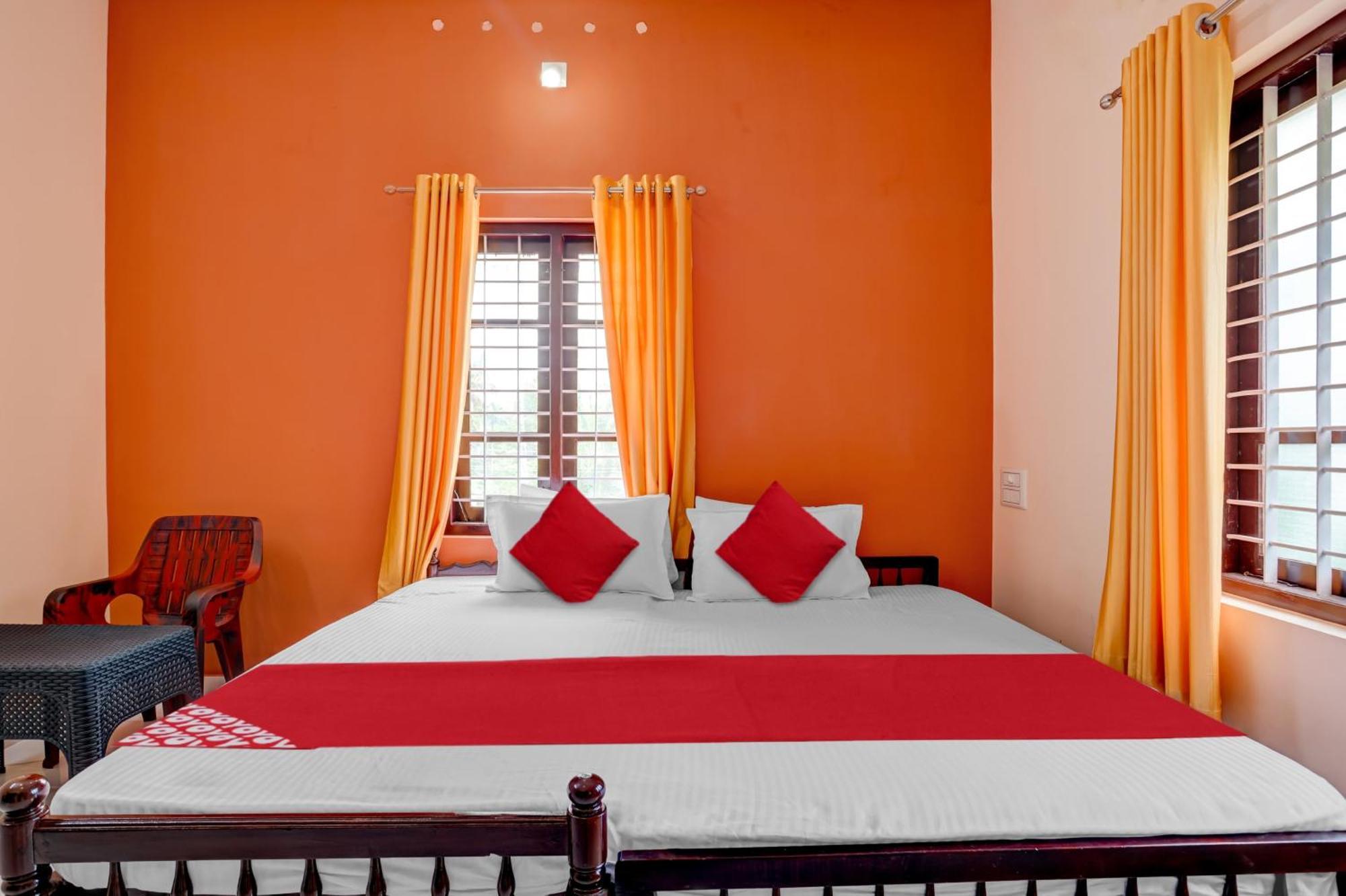Hotel O Sivananda Homestay فاركَالا الغرفة الصورة